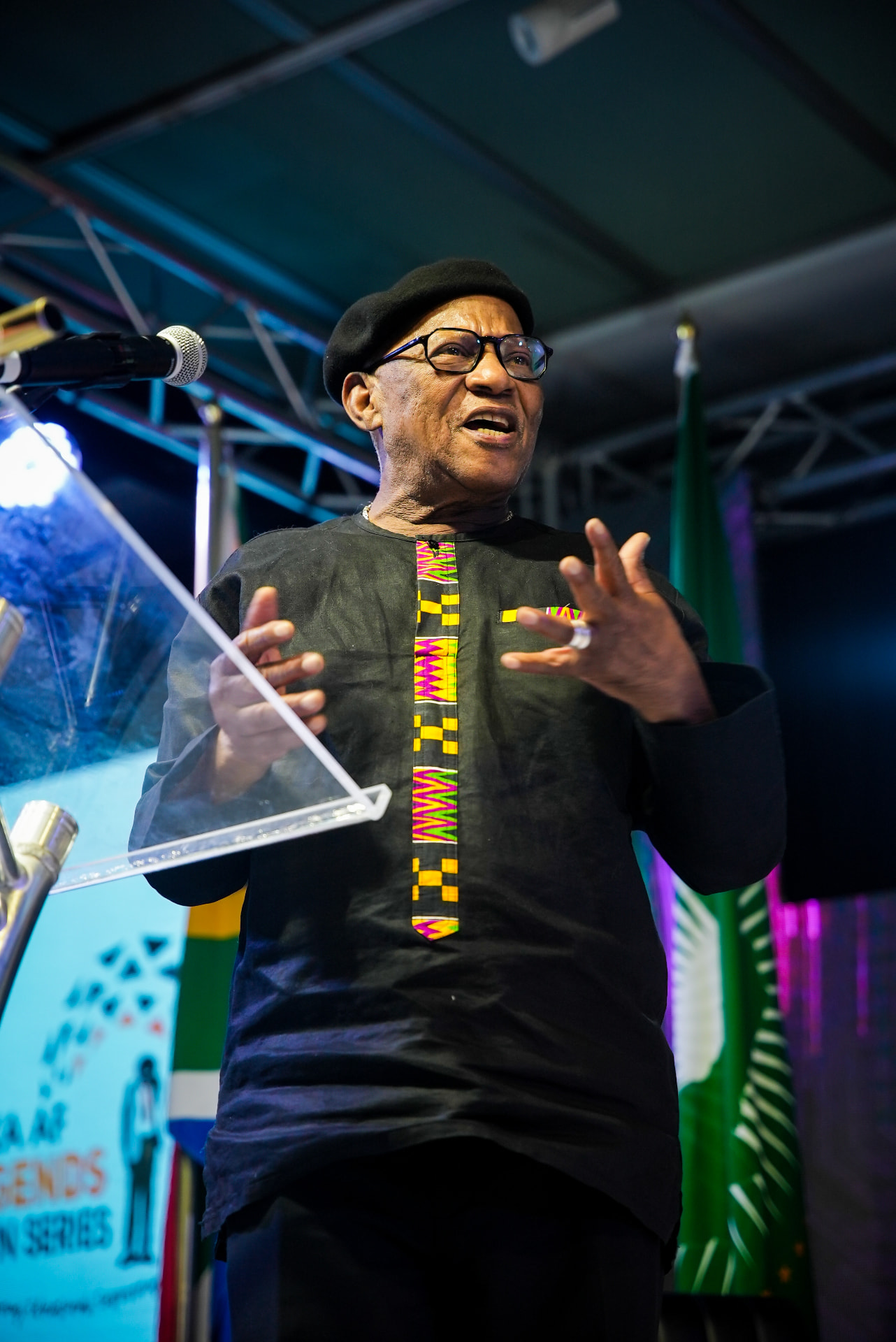 Van Toeka Af — Pitika Ntuli edition