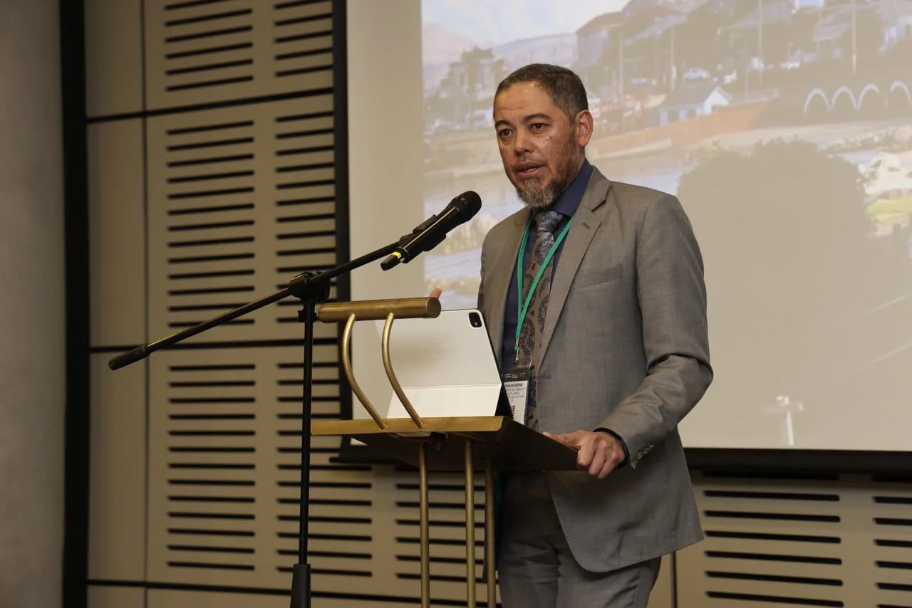 PRASA Group CEO at the forum, photograph 6